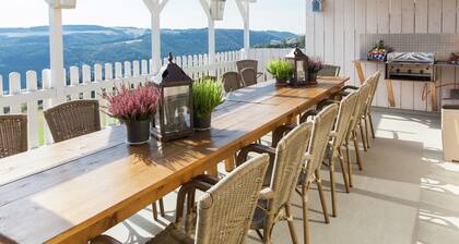 Beautiful Holidayhome With Sauna and Terrace