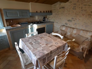 Apartment | Private kitchen