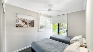 3 bedrooms, iron/ironing board, WiFi