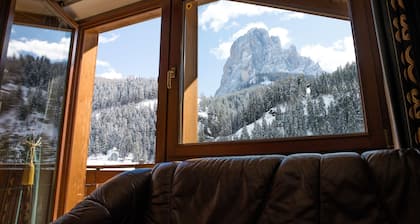 La Tambra B&B Residence - central with Restaurant