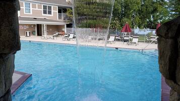 Indoor pool, seasonal outdoor pool, pool umbrellas, sun loungers