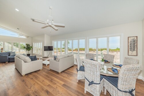  2 PRIVATE BEACH HOMES  REMODELED W/ HEATED POOL 