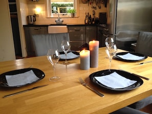 Dining - Detached, Luxurious Holiday Home at the Edge of the Dunes, Fully Furnished (Noordwijk)