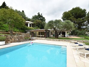 Exterior - Vintage Villa in Grasse With Private Swimming Pool (Grasse)