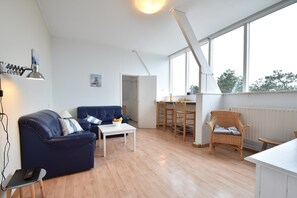Apartment | Living room