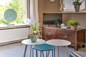 Apartment | Interior detail - Modern Apartment in Schoorl Near the Beach (Schoorl)