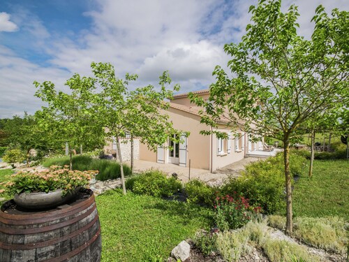 Chic Apartment in Segonzac With Swimming Pool