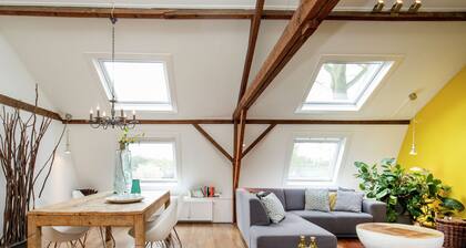 Vibrant Farmhouse near Forest in Heeze-Leende