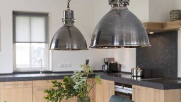 Biệt thự | Bếp riêng | Ấm điện