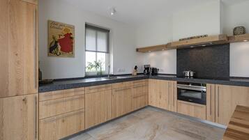 Villa | Private kitchen | Electric kettle