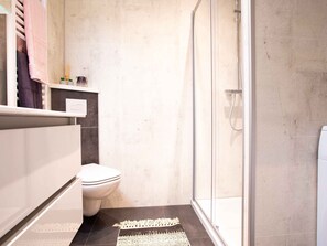 Shower - Luxurious, Modern Chalet With Dishwasher, Close to De Veluwe (Lunteren)