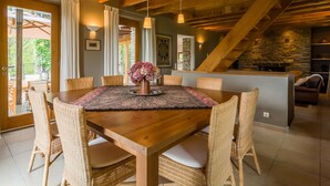 Dining - Spacious Villa in Saint-hilaire-de-lavit With Private Pool (Saint-Hilaire-de-Lavit)