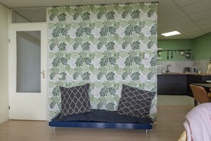 Apartment | Living room - Nice Apartment With Garden Near the North Sea (Julianadorp)
