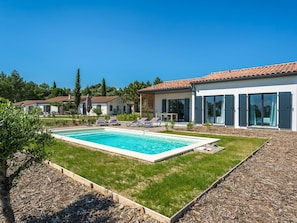 Outdoor pool - Secluded Holiday Home in Azillanet With Private Pool (Azillanet)