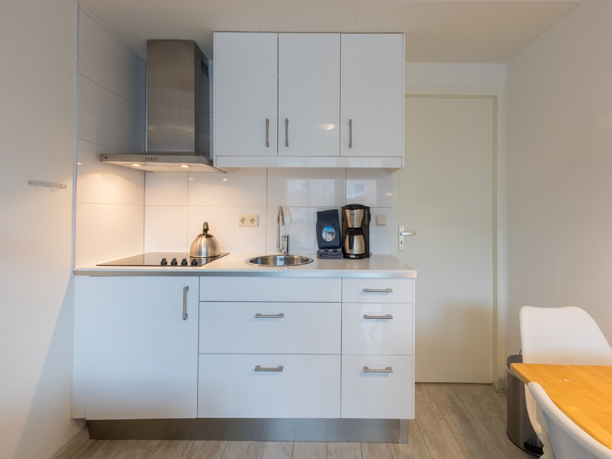House | Private kitchen | Coffee/tea maker, fridge