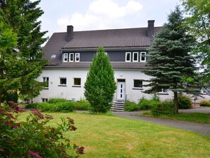 Exterior - Spacious Apartment in Niederlandenbeck With Sauna (Eslohe)