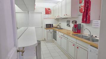 Nhà | Bếp riêng | Tủ lạnh