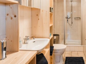 House | Bathroom