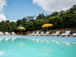 House | Pool | Outdoor pool - Holiday Home in Paciano Near Lake Trasimeno (Paciano)