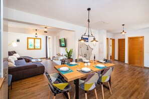 Dining - Apartment Lucija Novum (Novigrad)
