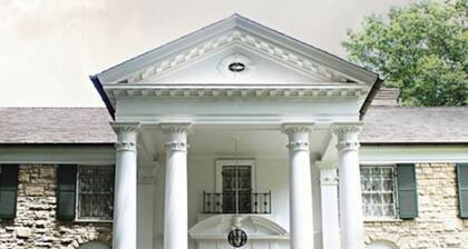 Elvis Revival! in Fabulous Midtown Memphis