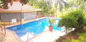 Outdoor pool - Cumbres Hotel & Cabañas (Gómez Farías)