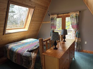 2 quartos, Wi-Fi de cortesia, roupa de cama