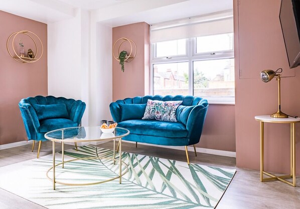 House, 1 Bedroom | Living area