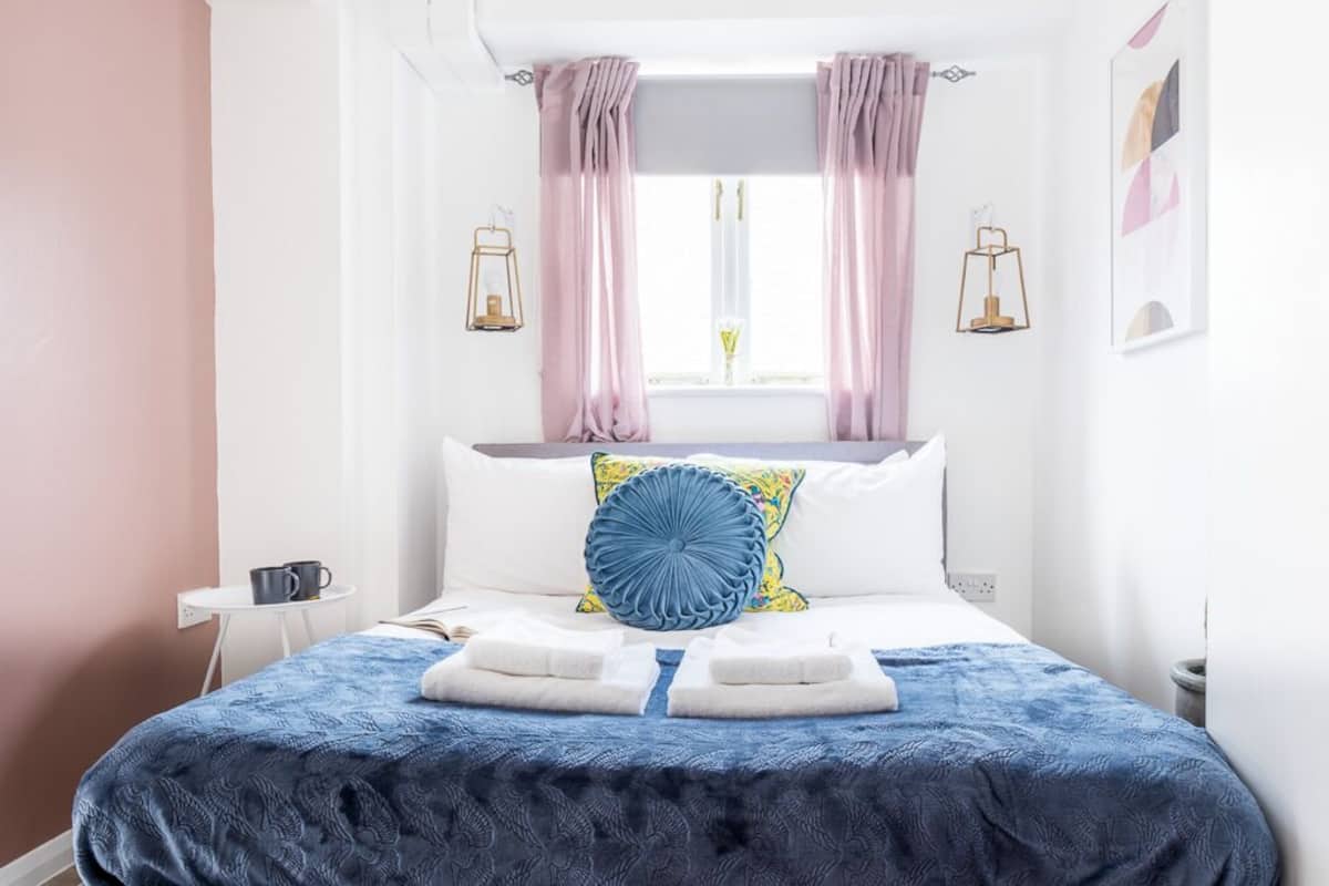 House, 1 Bedroom | 1 bedroom, individually decorated, individually furnished