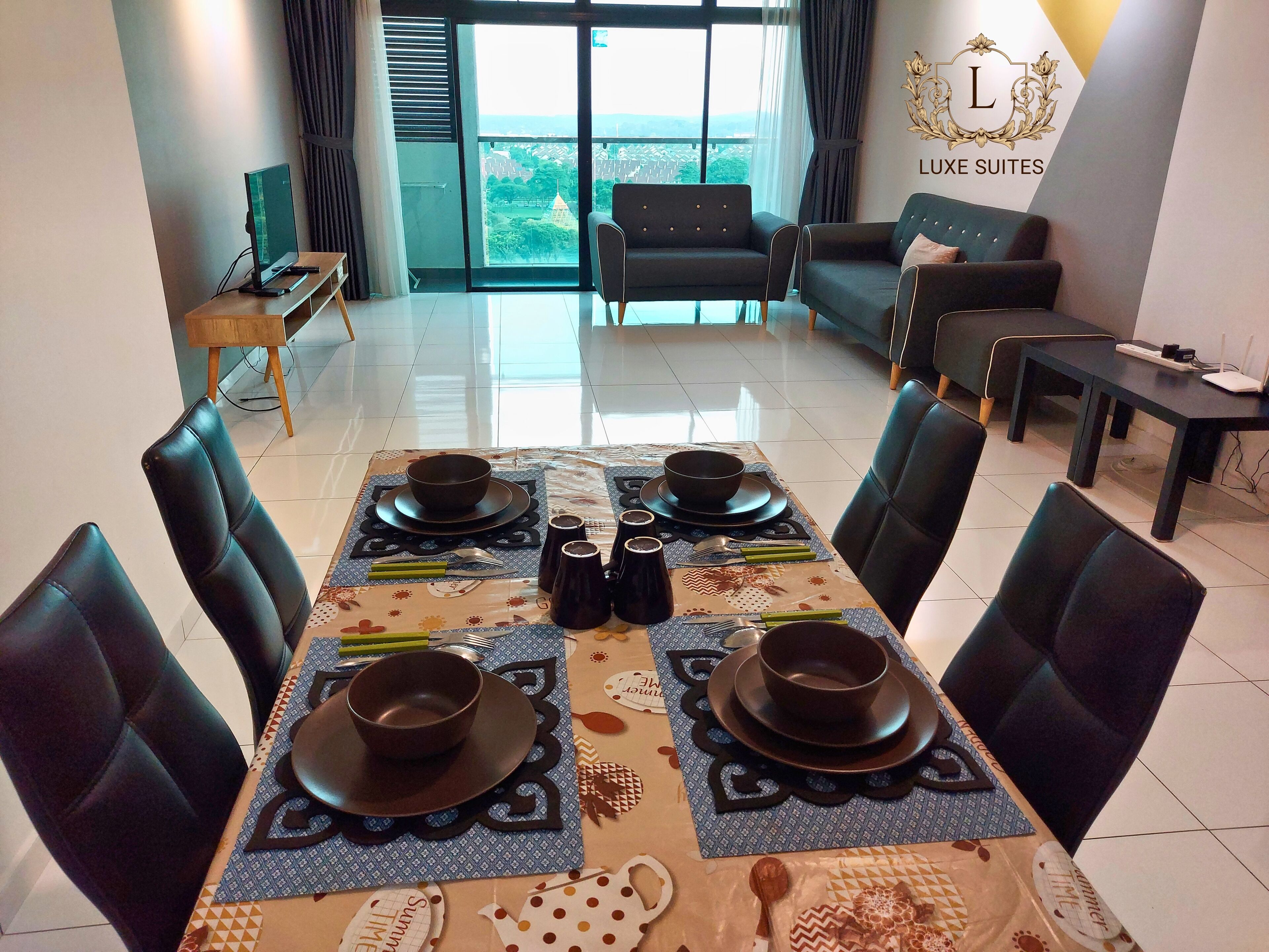 Apartment, 3 Bedrooms | Makan dalam bilik