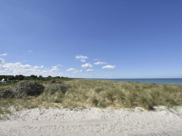 Apartment | View from property - Wohnung in Semlow mit Garten und Terrasse (Semlow)