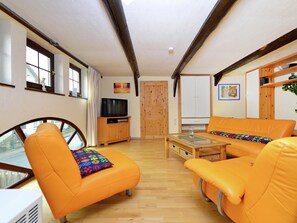 Apartment | Living room - Apartment in Lowensen With Terrace (Bad Pyrmont)
