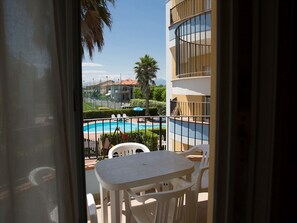 Balcony - House in Residence With Swimming Pool, Near the Sea (Roseto degli Abruzzi)
