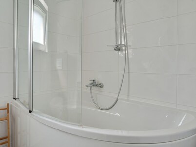 Exotic Villa in Čepelovac with Swimming Pool