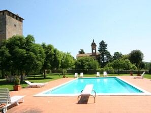 Pool - Modern Apartment in San Giusto Italy With Pool (Sovicille)