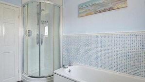 Unclassified image, 5 of 17, button - Detached Holiday Home With Beautiful Conservatory, Decorative Fireplace, and Charming Garden (Saundersfoot)