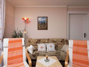 Apartment | Living room
