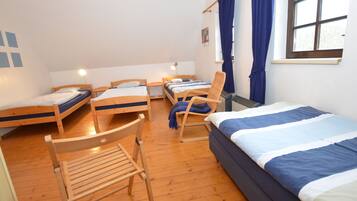 Casa | 3 quartos, ferros/tábuas de passar roupa, roupa de cama