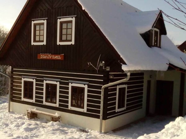 Exterior - Luxury Chalet in Stupna near Ski Area (Vidochov)