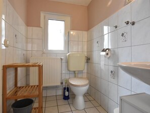 Bathroom | Shower
