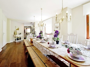 Dining - Plush Villa in Schutzbach with Sauna, Hot Tub, Bar (Schutzbach)