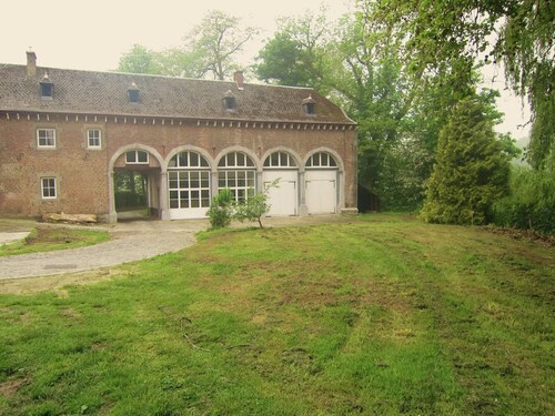 Cozy Holiday Home in Gembloux With Gym