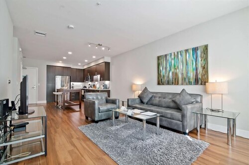 Modern 1BR | Kitchen + Laundry | Near Castro St