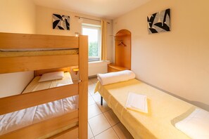 Cottage | 12 bedrooms