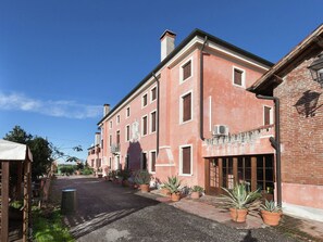 House | Exterior - Countryside Bliss With Pool & Tennis (Pontecchio Polesine)