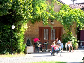 House | View from property - Countryside Bliss With Pool & Tennis (Pontecchio Polesine)