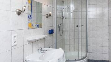 House | Bilik Mandi