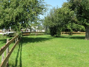 House | Exterior - Large Group House, Beautifully Located in Eifel (Ammeldingen bei Neuerburg)