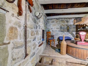Cottage | Living room