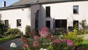 Unclassified image, 3 of 38, button - Gorgeous Holiday Home in Neufchâteau Ardennes With Sauna (Neufchateau)